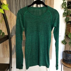 lululemon Run Swiftly Tech Long Sleeved Workout Top Jungle Green